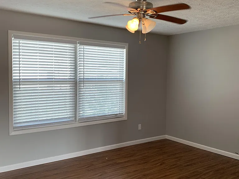 1307 Pennsylvania Ave #1 — Photo 3