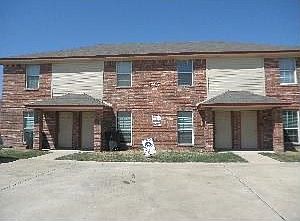 1st image of 4407 Abigail Dr APT D