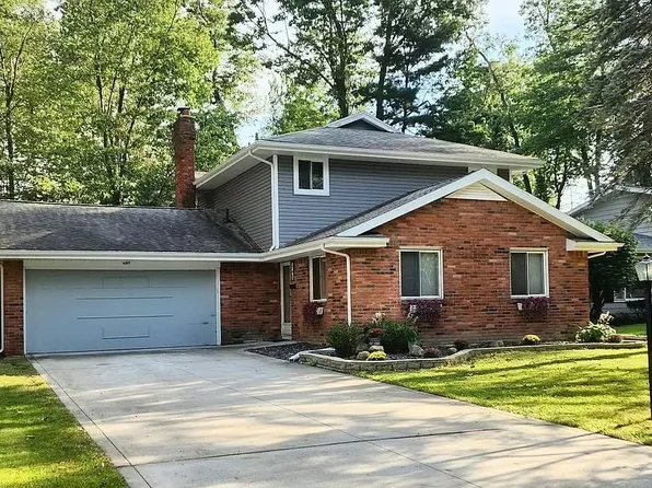 6847 Gettysburg Dr, Sylvania, OH 43560