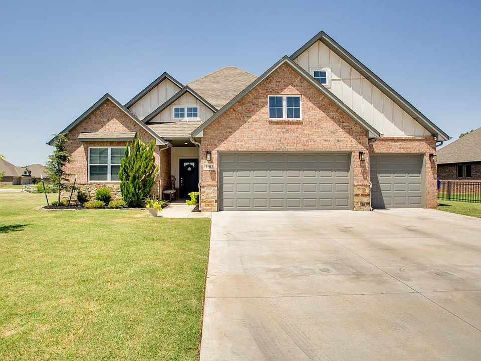 1st image of 1102 Sawgrass Ln