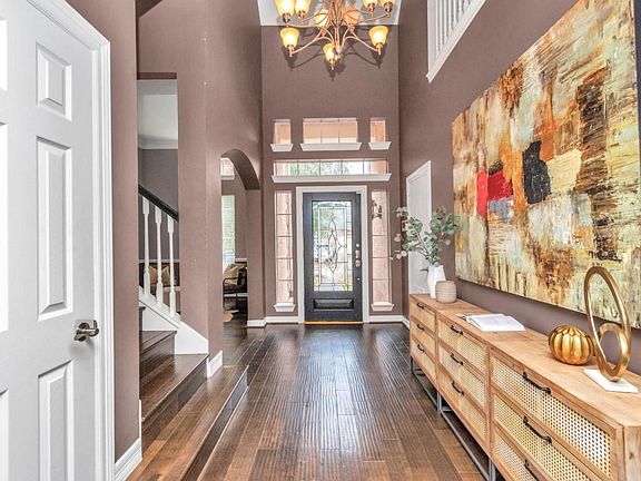 5th image of 16522 Champions Cove Cir