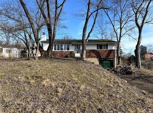 317 Alpine Village Dr, Monroeville, PA 15146