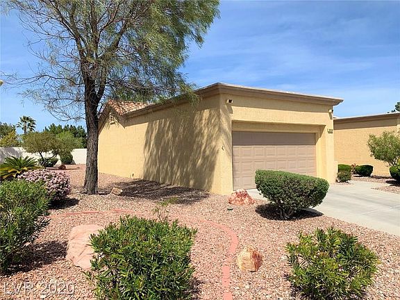 3rd image of 9808 Bundella Dr
