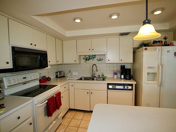 5th image of 1500 Overseas Hwy APT 401