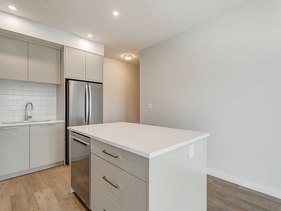 4th image of 4160 Norford Ave NW #301