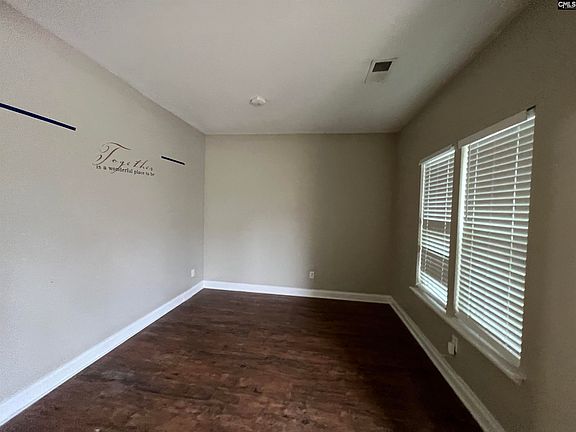 2nd image of 440 Riglaw Cir