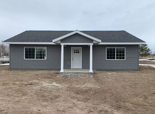 36651 County Road 13, Roseau, MN 56756