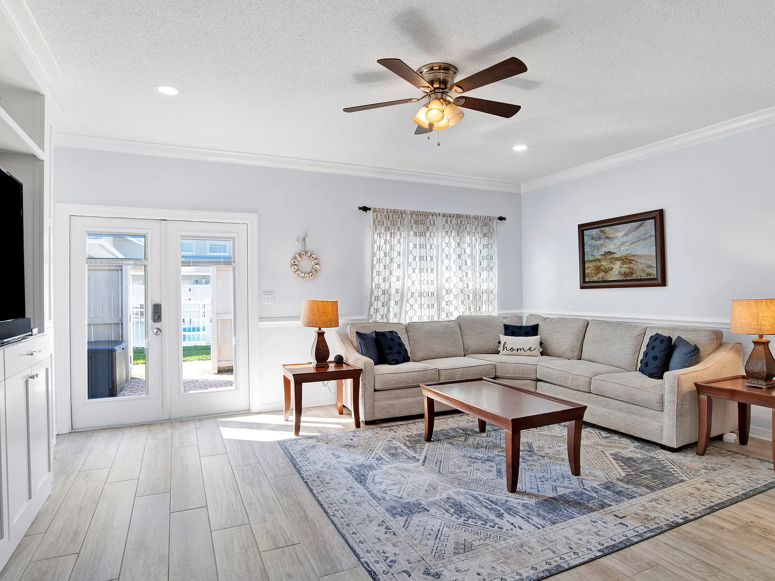 3 bed, 2.5 bath, 1744 sqft, $2,100 — Photo 4