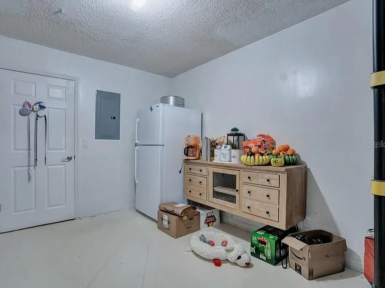 8142 Chianti Dr — Photo 32
