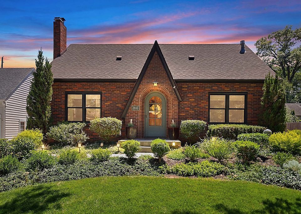 2643 Woodsdale Blvd.