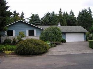 2107 NE Village Green Dr, Vancouver, WA