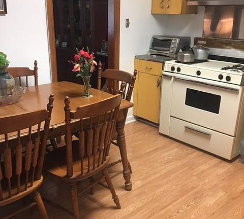 3rd image of 2251 Ledoux Cir