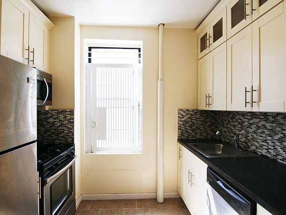 2nd image of 610 W 141st St APT 5G