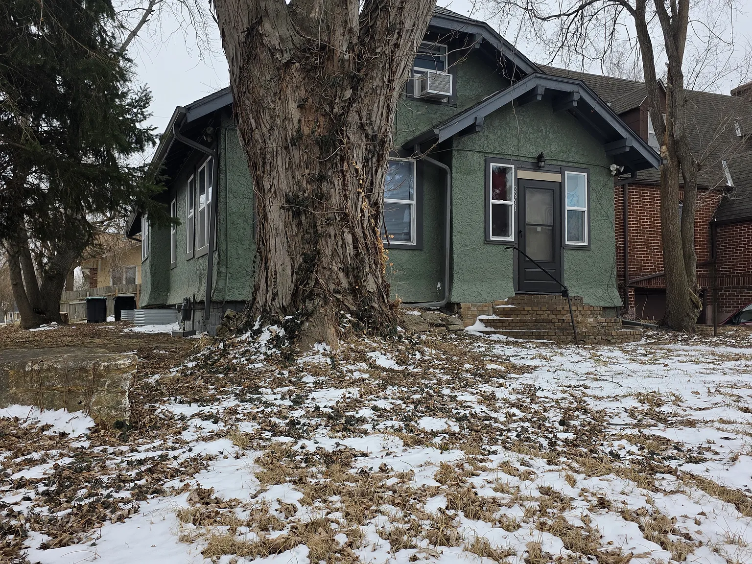 2853 Titus Ave — Photo 3