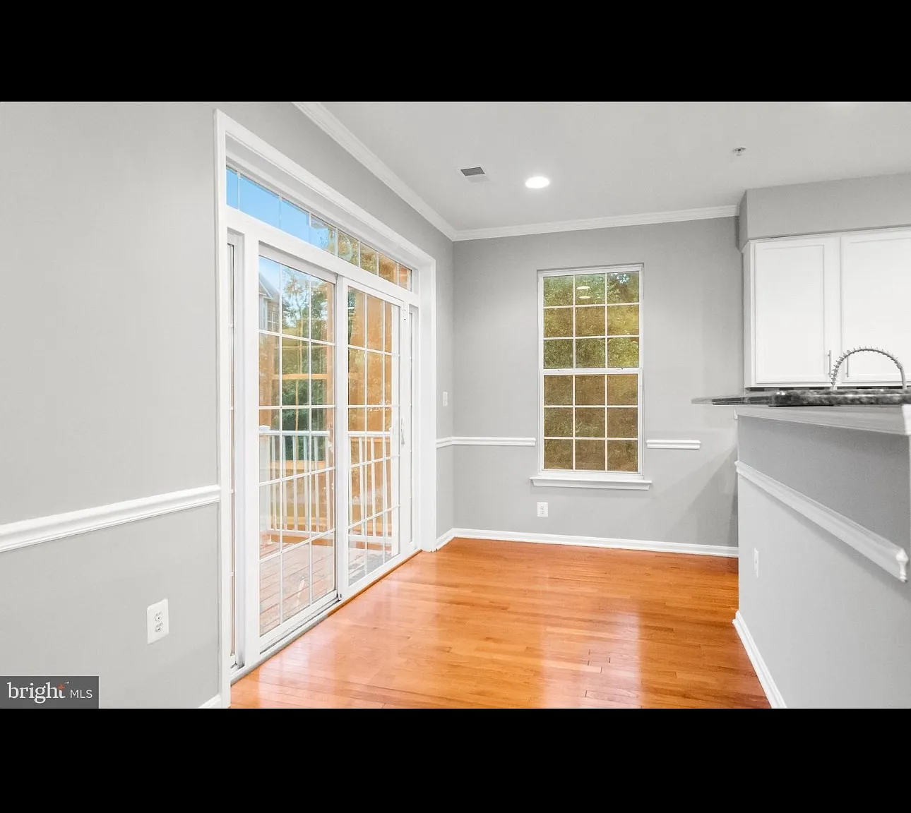 3 bed, 2.5 bath, 1794 sqft, $1,200 — Photo 3