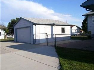 2426 Sweetbriar St, Rapid City, SD 57703