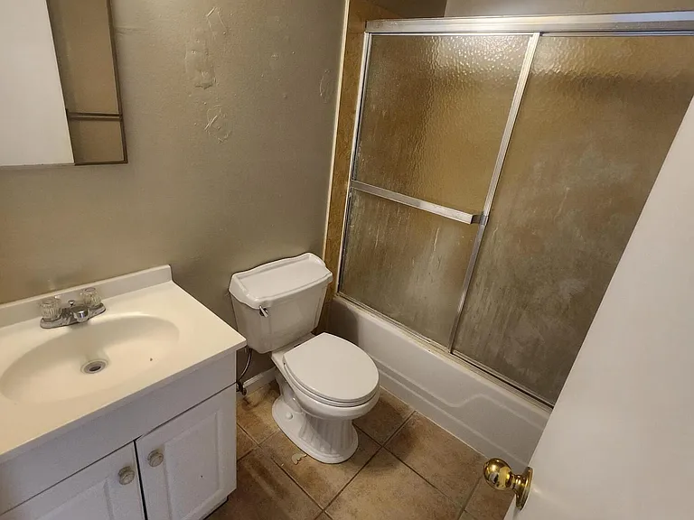 810 S Kolb Rd #3 — Photo 16