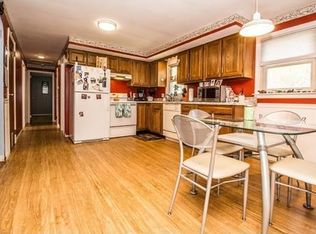 15 Linden St, West Boylston, MA 01583