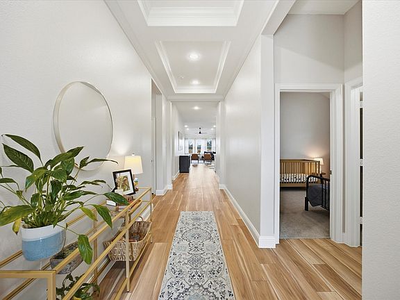 2nd image of 809 Mildren Ln