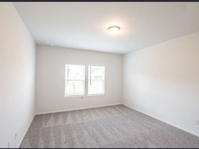 104 Greenthread Dr — Photo 14