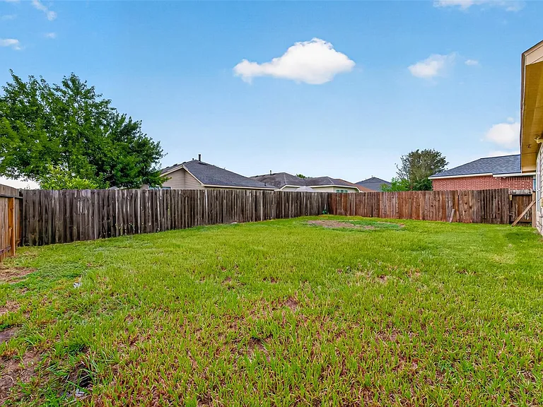 17230 Hollow Sands Ct — Photo 34