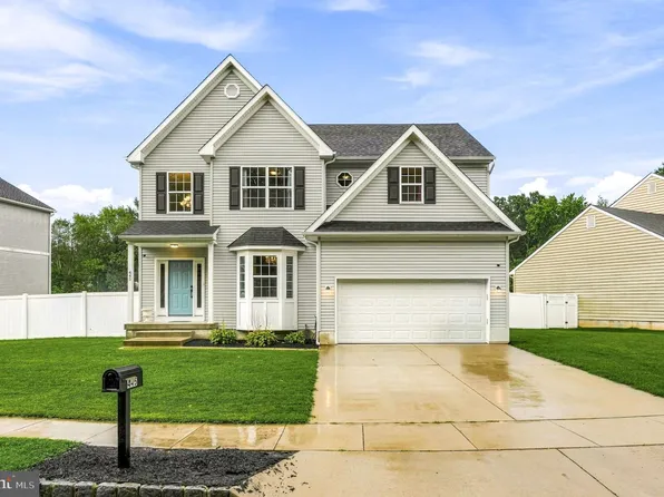 445 Waterfords Edge Ct, Atco, NJ 08004