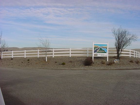 4th image of 2/1 Driftwood Pl