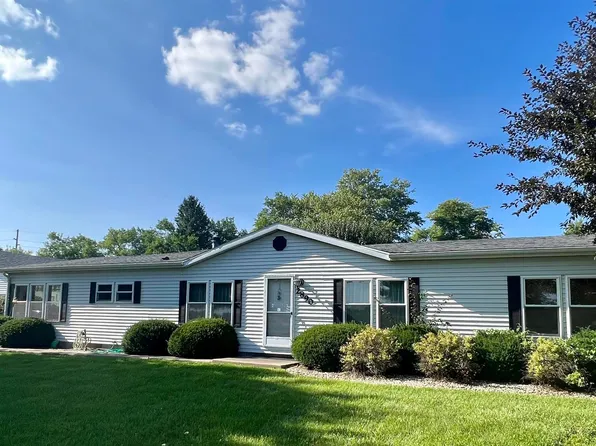 2890 Washington Ave, Frankfort, IN 46041