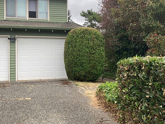 2nd image of 8208 NE 115th Way