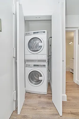 Rented by REAL New York | media 24