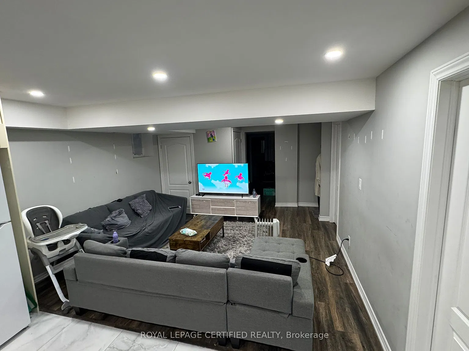 2 bed, $1,600 — Photo 3