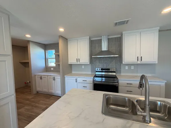 2418 Douglas Rd #65, Panama City, FL 32405