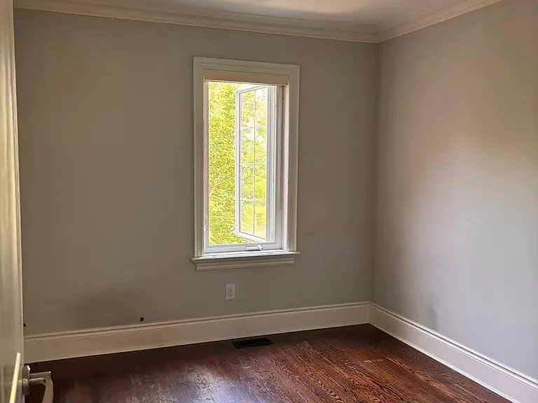 21 Leona Dr — Photo 14