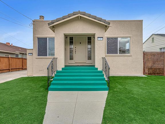 2nd image of 125 Santa Lucia Ave