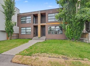 1713 N 34th Ave SW, Calgary, AB T2T 2B7
