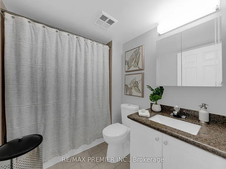 51 Baffin Ct #220 — Photo 34