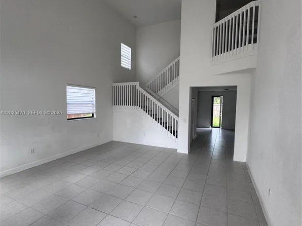 157 NE 27th Ter, Homestead, FL 33033