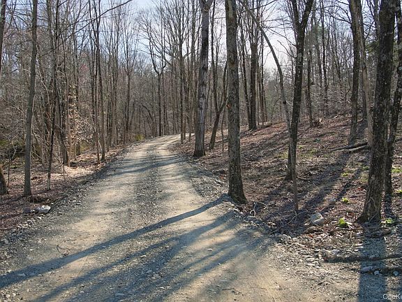 3rd image of 775 Academy Hill Road