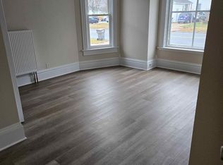 709 Main St #2, Eau Claire, WI 54701
