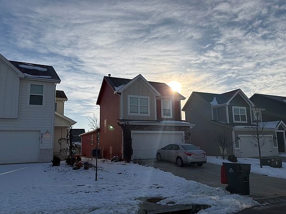 4th image of 8816 SW 9th St