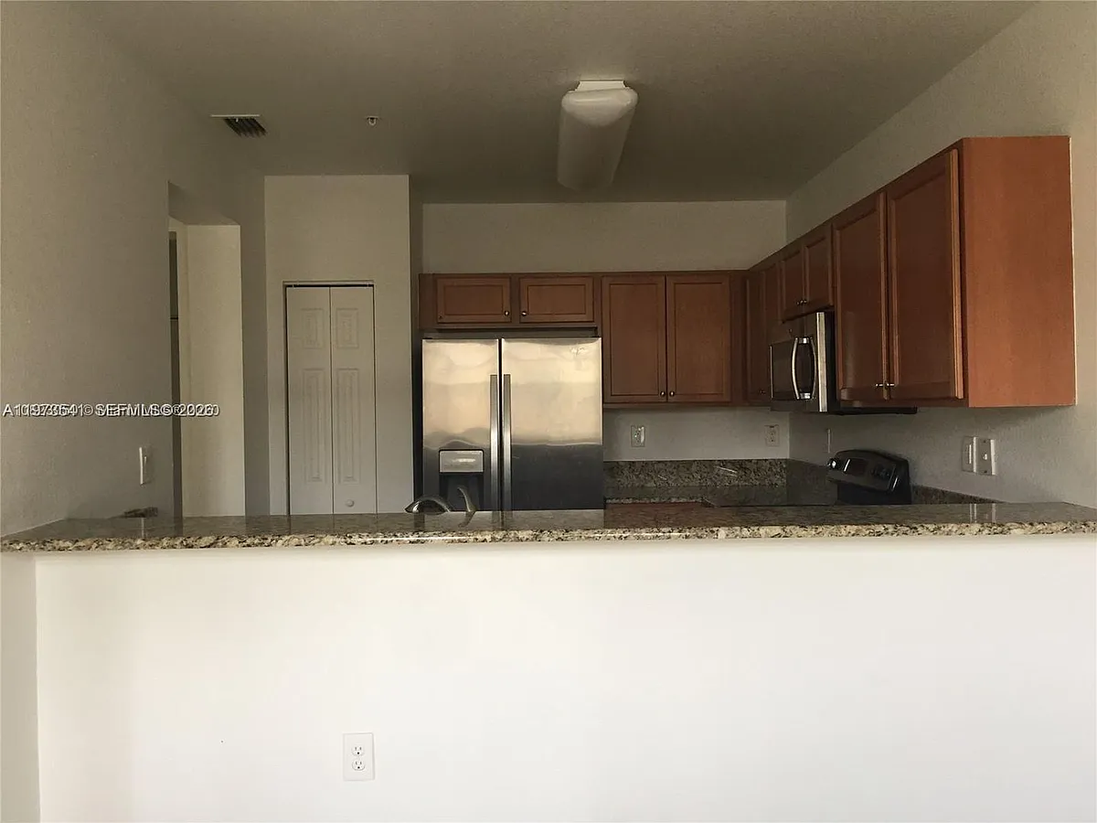 Building Photo - 11601 NW 89th St #222
