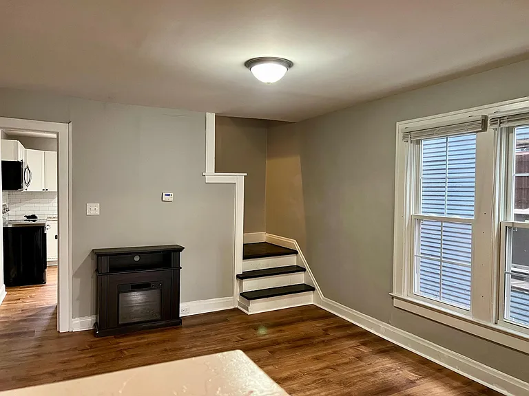 Dining room to upstairs