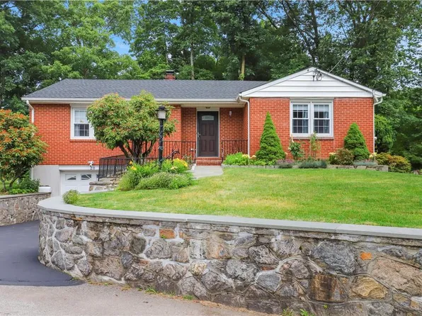 20 Tamarack Drive, Cortlandt Manor, NY 10567