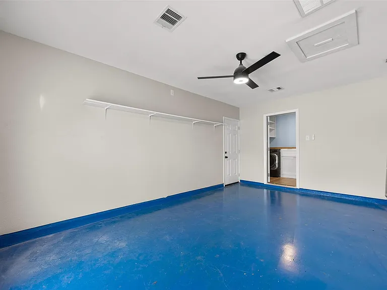 5206 Emerald Forest Dr — Photo 19