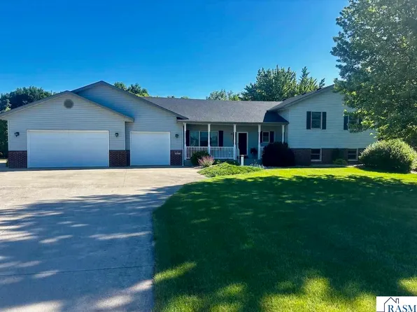 44137 Willow Rd, Saint Peter, MN 56082