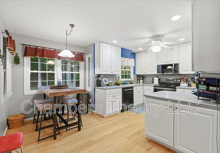 12226 Ox Hill Rd — Photo 12