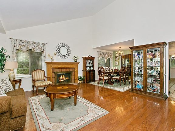 5th image of 23031 Palm Ave