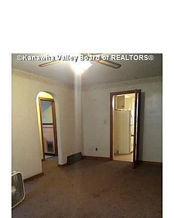 4th image of 607 Grant St