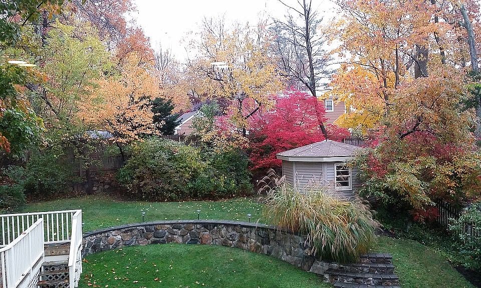 2nd image of 39 Pine Hill Ter