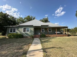 704 Elsie St, Morgan, TX 76671